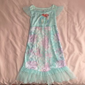 Toddler girl size 5t, princess Ariel dress, never worn